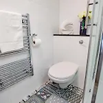 Апартаменты Luxury With Parking Голуэй