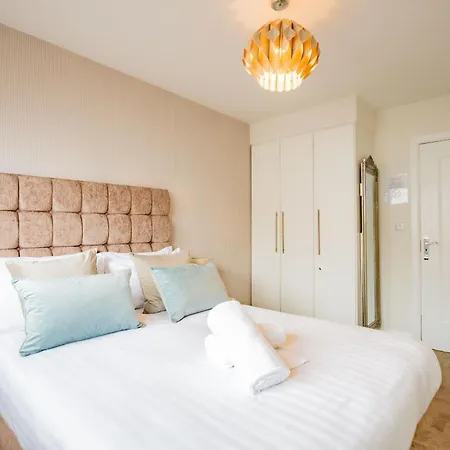 Luxury With Parking Appartamento Galway