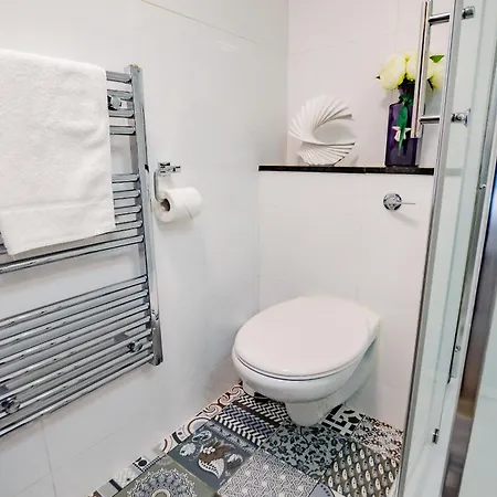 Apartment Luxury With Parking Galway
