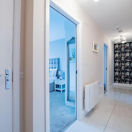 Apartment Luxury With Parking Galway