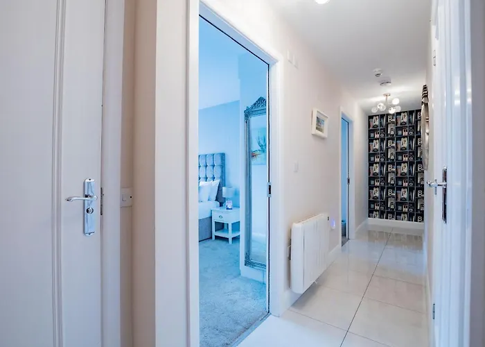Apartment Luxury With Parking Galway