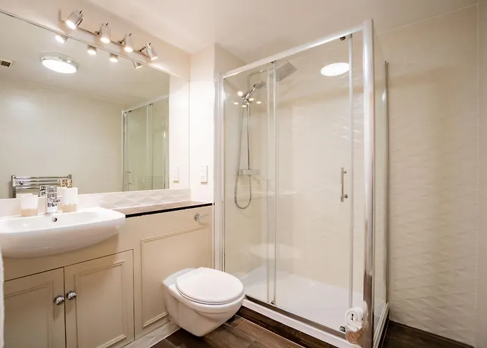 Luxury With Parking * Galway